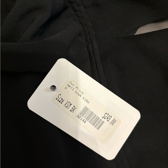 Arti Gogna - Kiira Gown - Picture 4 of 5